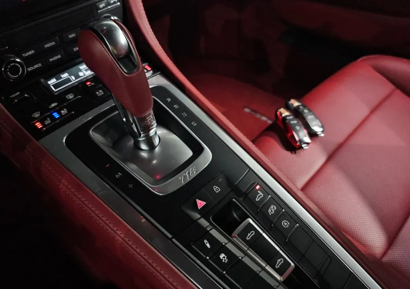Porsche 718 Boxster