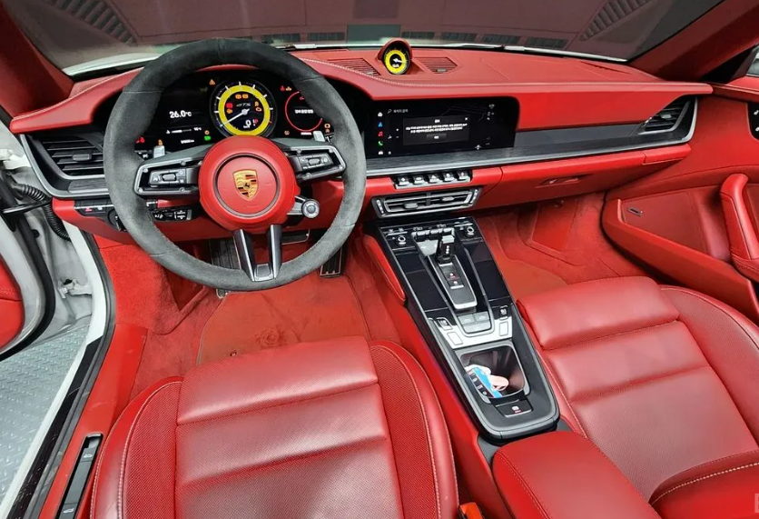 Porsche 911