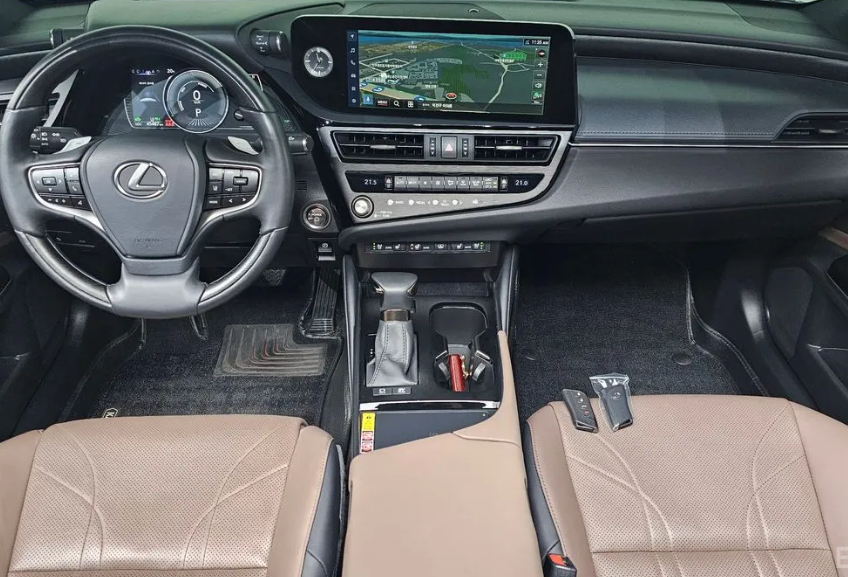 Lexus ES 300h