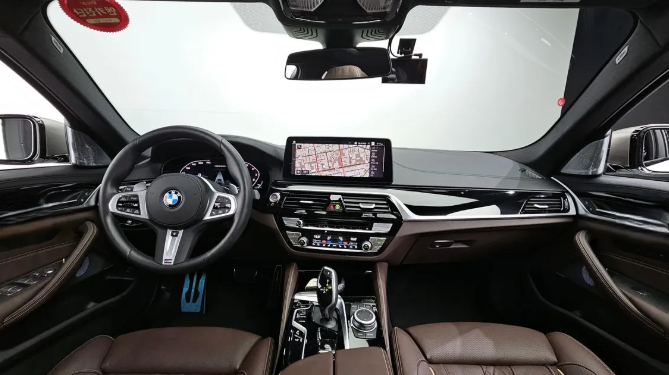 BMW 5 серия