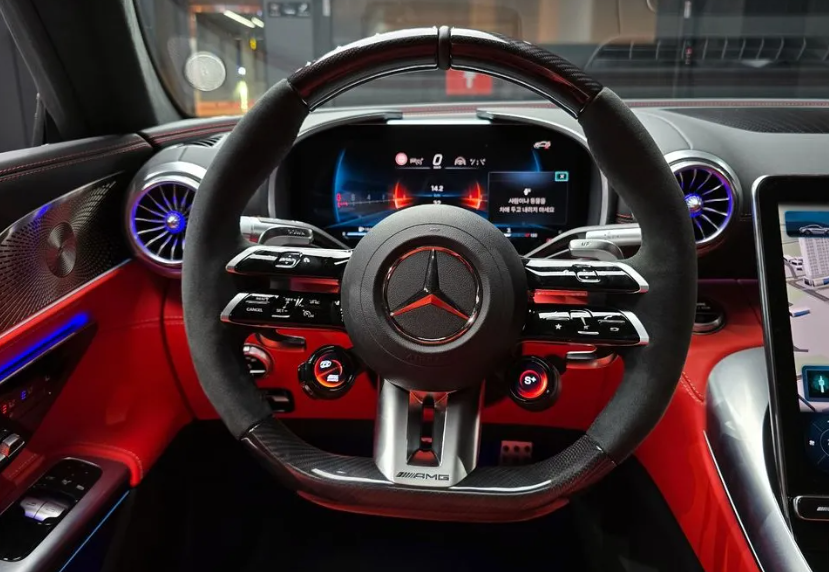 Mercedes-Benz AMG GT