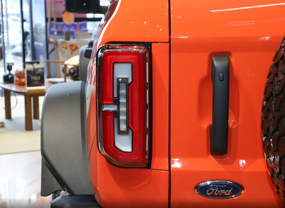 Ford Bronco
