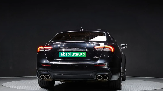 Maserati Ghibli