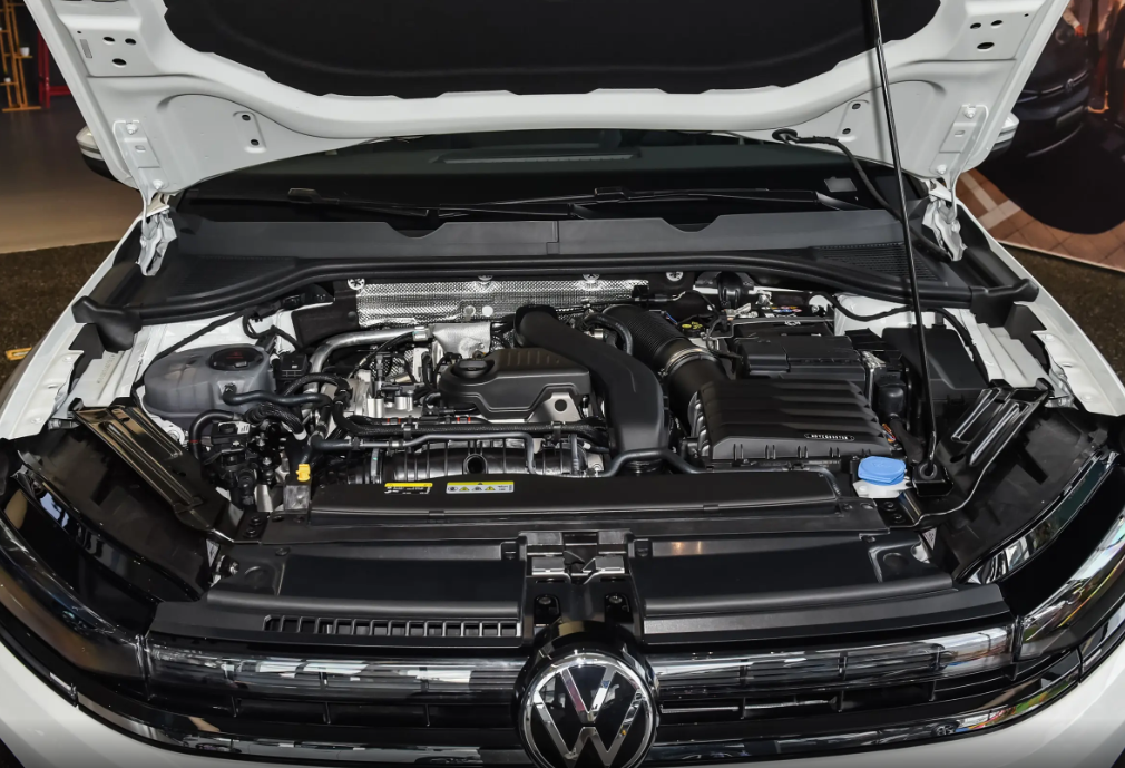 Volkswagen Sagitar L