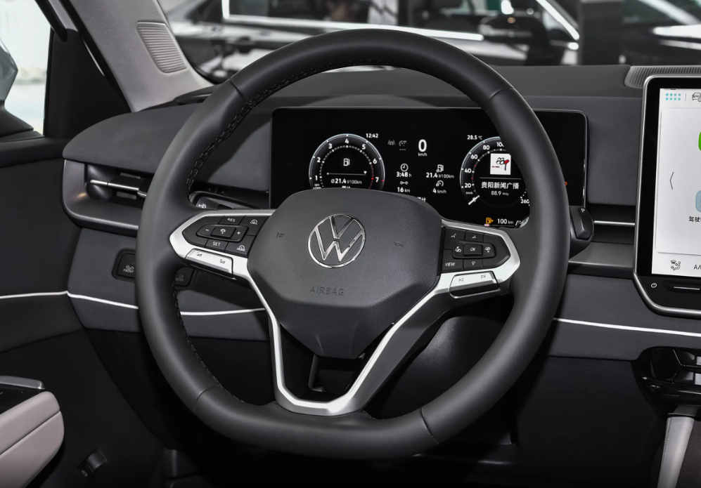 Volkswagen Sagitar L