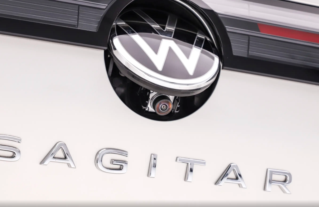 Volkswagen Sagitar L