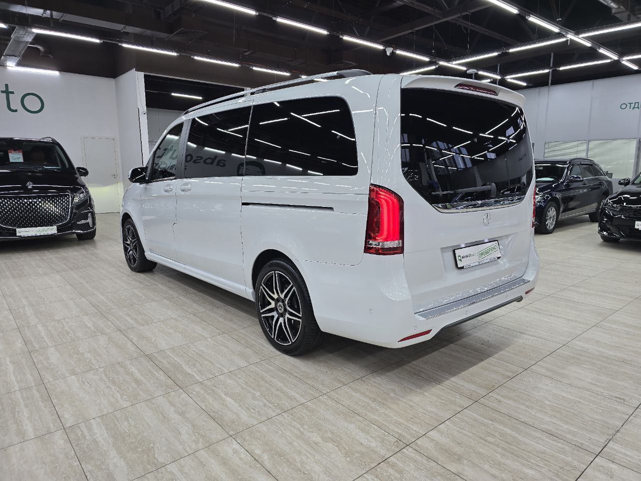 Mercedes-Benz V-Class