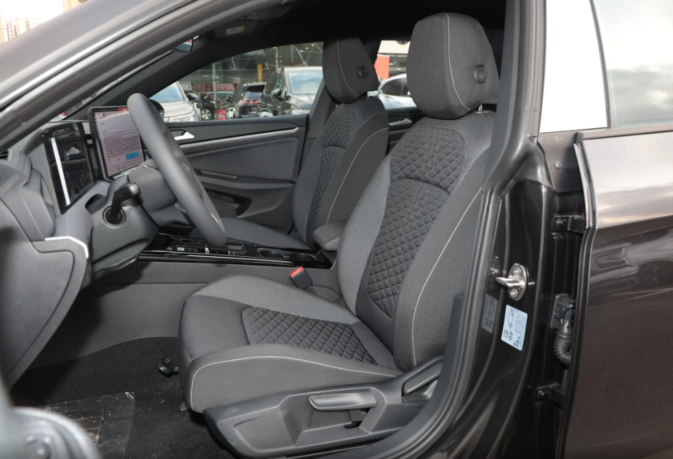 Volkswagen Lamando L