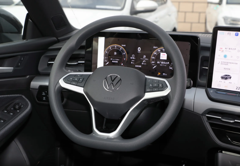 Volkswagen Lamando L