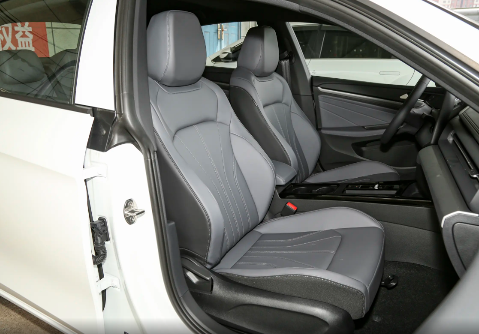 Volkswagen Lamando L