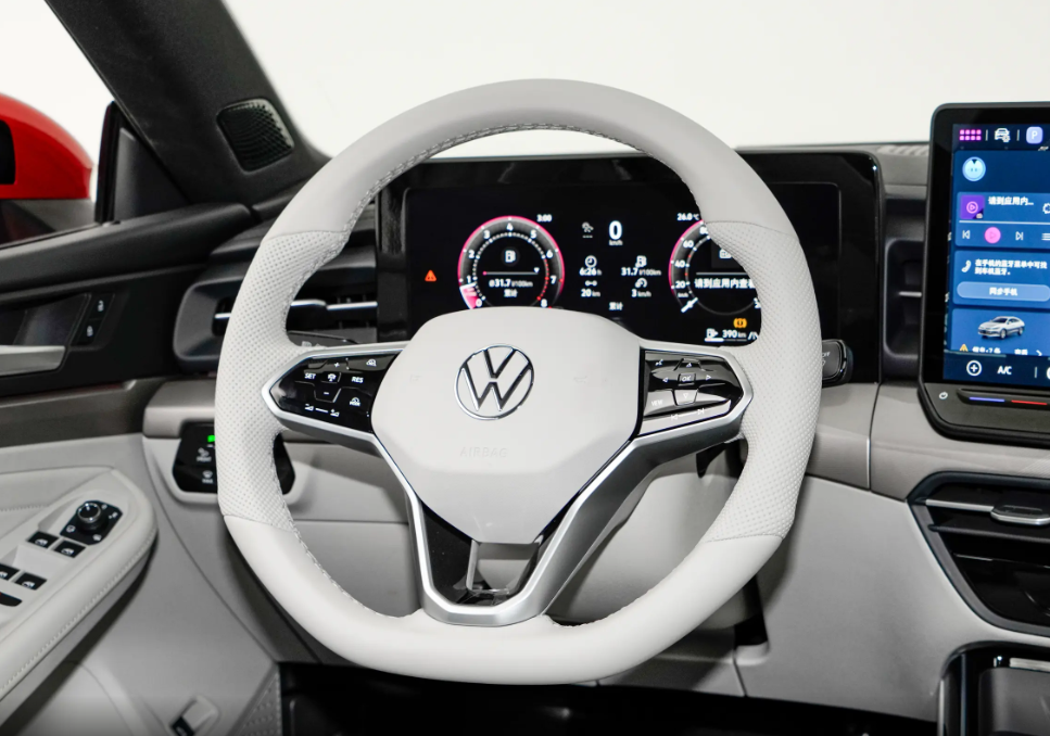 Volkswagen Lamando L