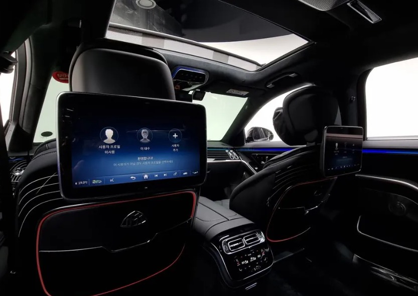 Mercedes-Benz Maybach S-Class